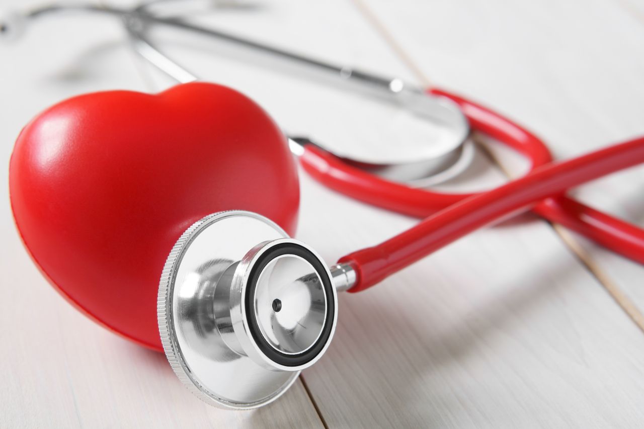 Holter ciśnieniowy – kto powinien wykonać takie badanie?