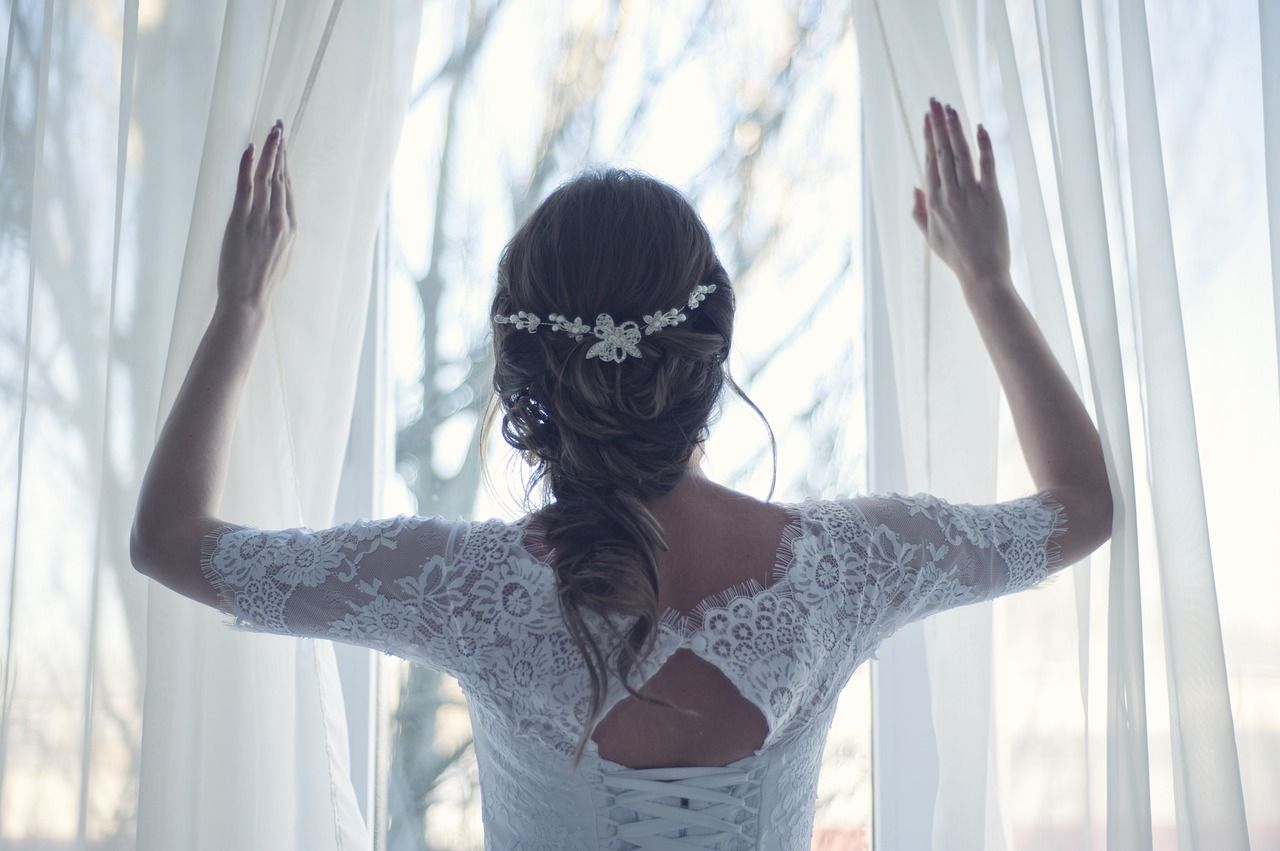 Jak dobrać odpowiednią suknie ślubną do swojej sylwetki?